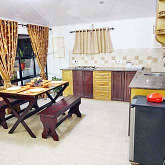 Waters Edge Apartment, Kochi 5